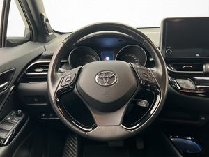 Toyota C-HR bild 15