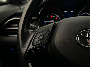 Toyota C-HR bild 16