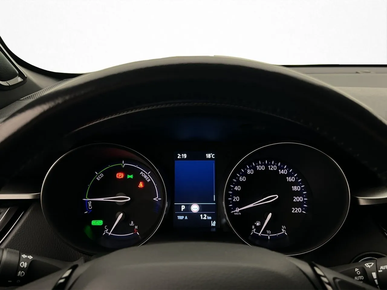 Vehicle image 16
