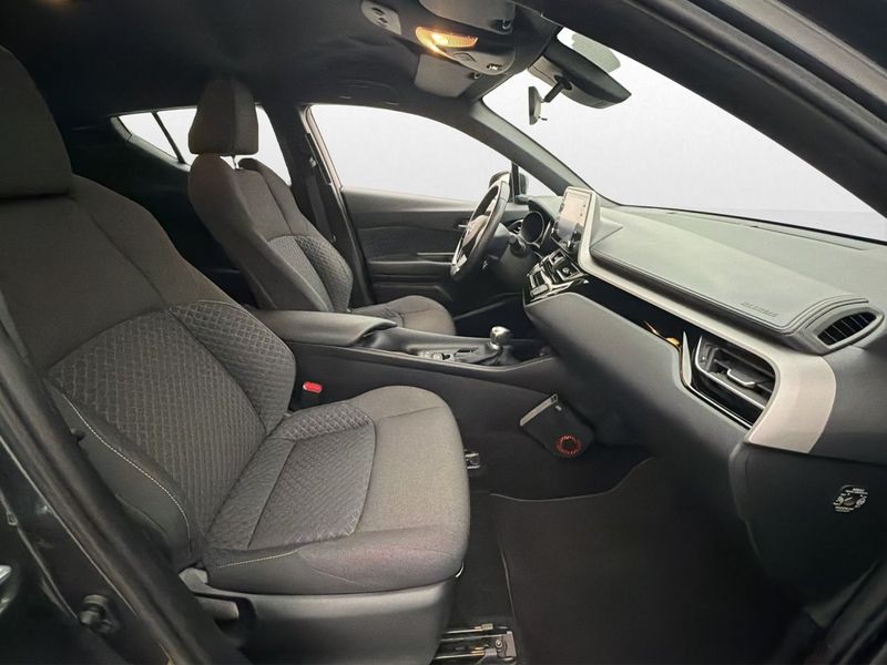 Toyota C-HR bild 17