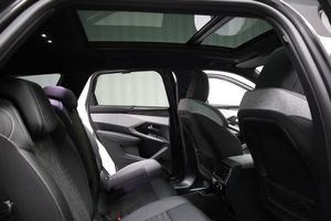 Peugeot e-5008 bild 20