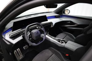 Peugeot e-5008 bild 6