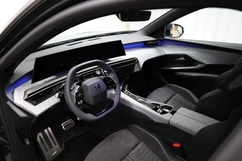 Peugeot e-5008 bild 6