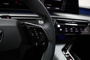 Peugeot e-5008 bild 9