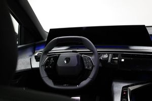 Peugeot e-5008 bild 29