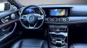 Mercedes E220 bild 12