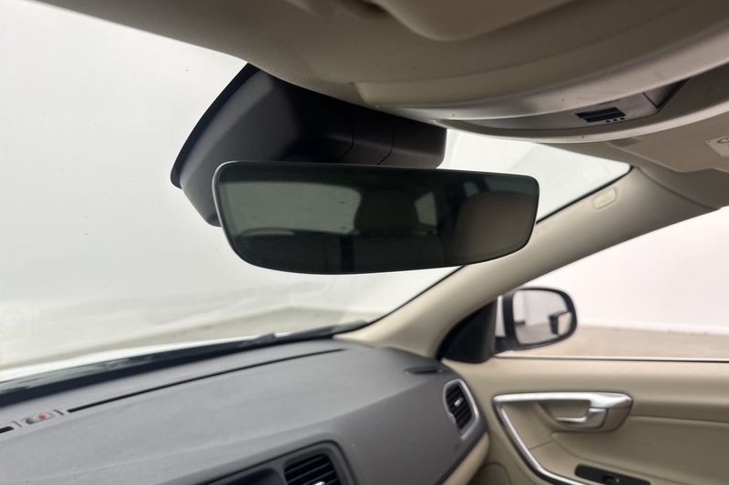 Volvo V60 bild 20