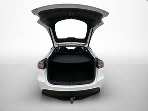 Tesla Model Y bild 11