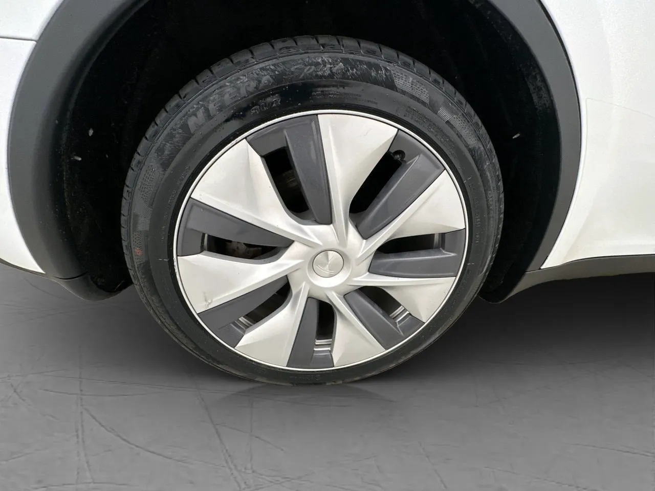 Vehicle image 31