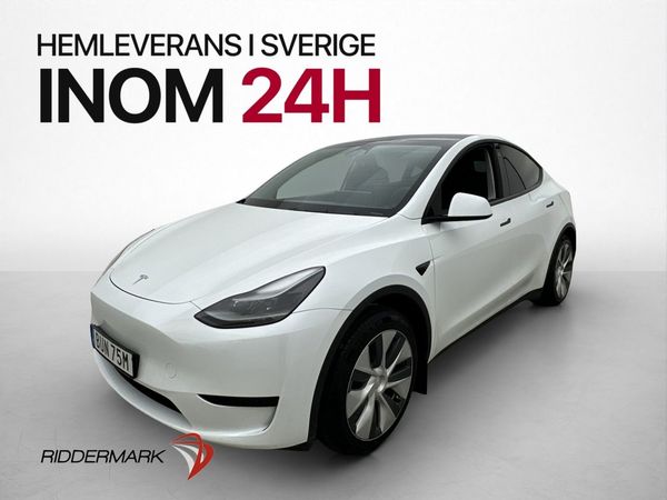 Tesla Model Y Standard Range RWD Värmepump Panorama Drag - 2024
