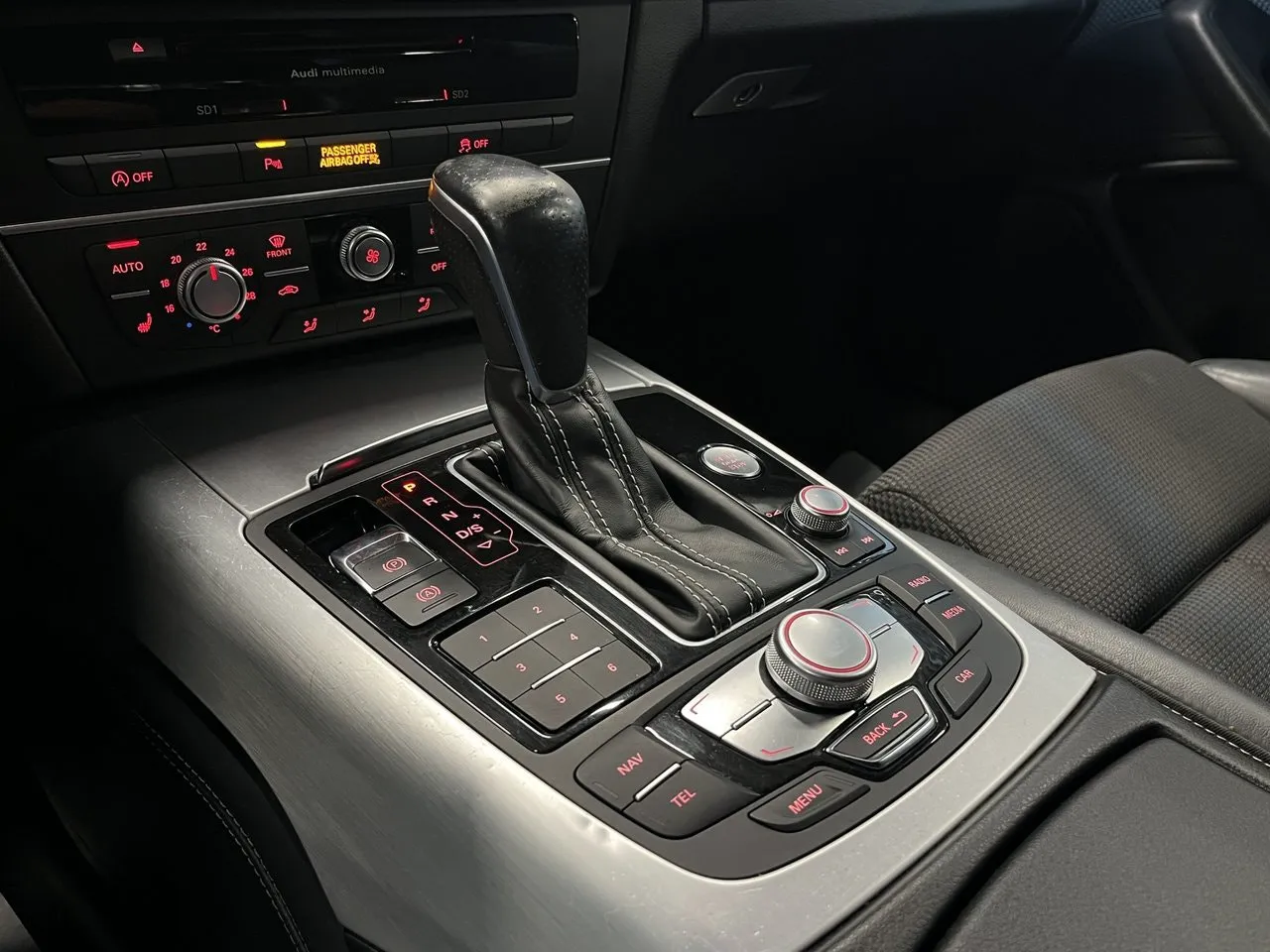 Vehicle image 20