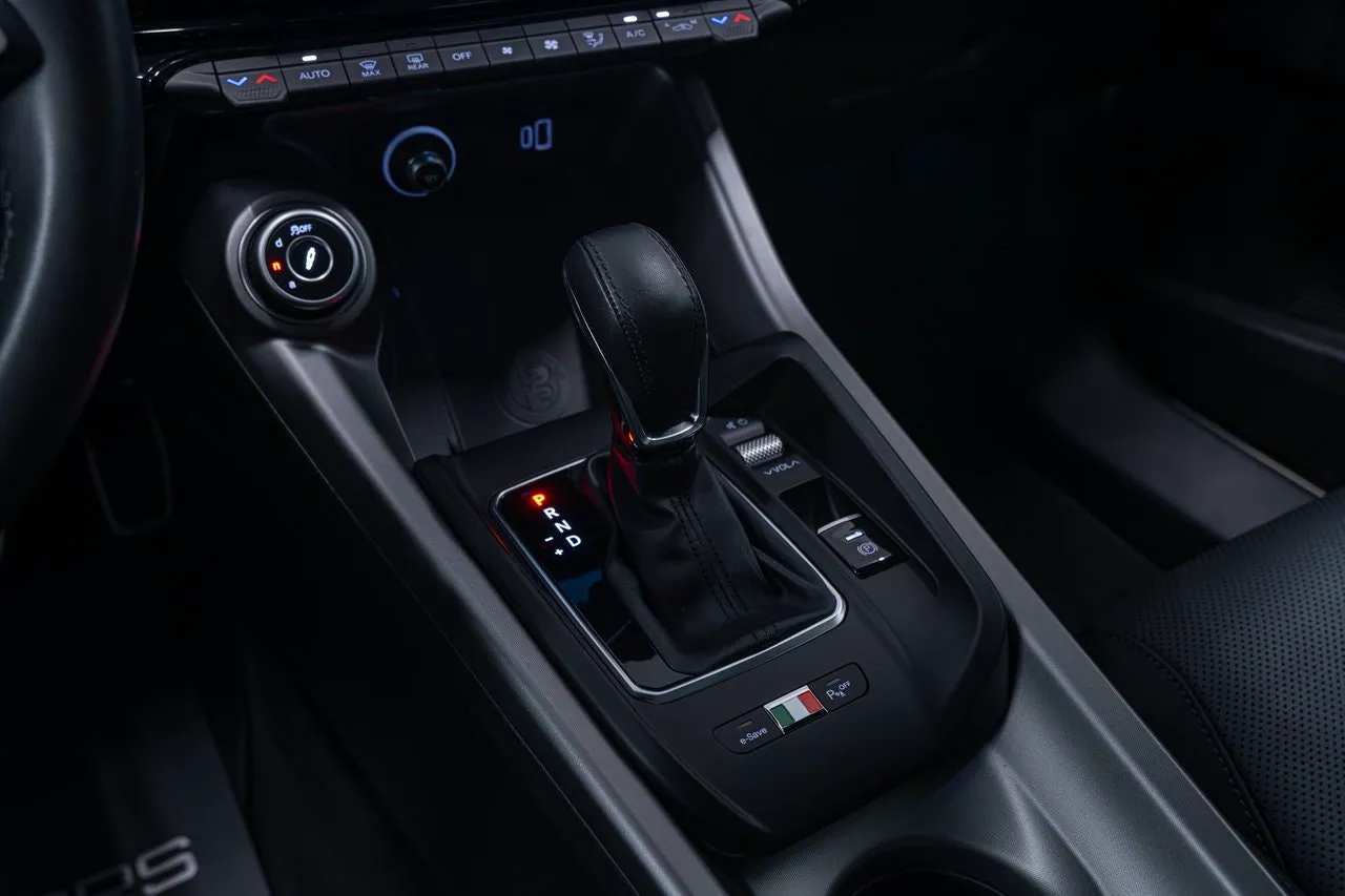Vehicle image 21