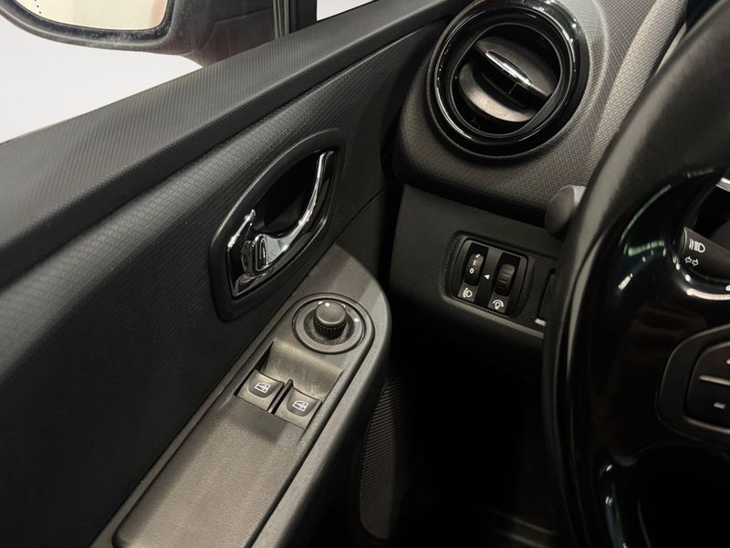 Renault Clio bild 20