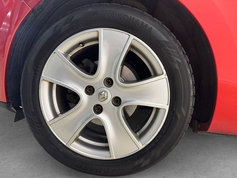 Renault Clio bild 8