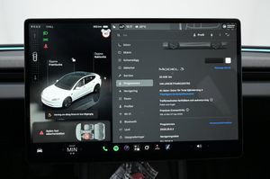 Tesla Model 3 bild 10