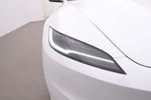 Tesla Model 3 bild 26