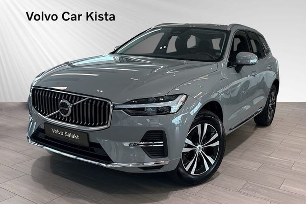 Volvo XC60 T6 Core Special Edition Drag Panorama B-Kamera - 2025