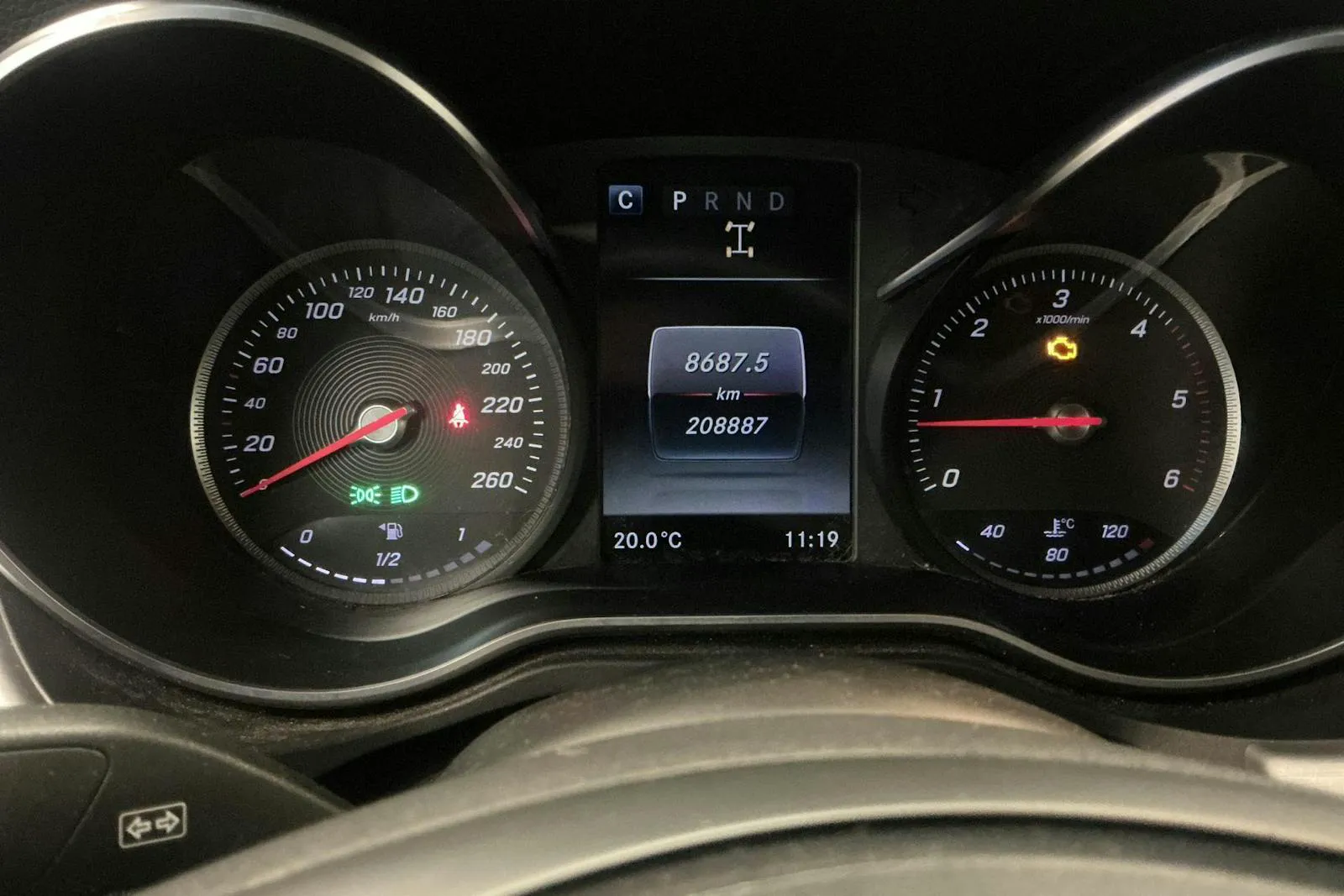 Vehicle image 9