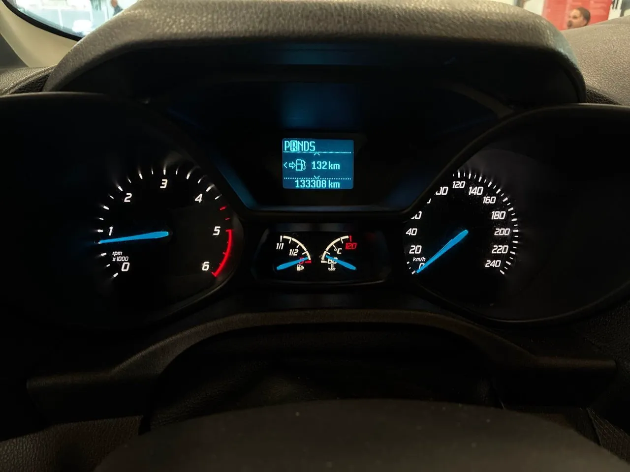 Vehicle image 13