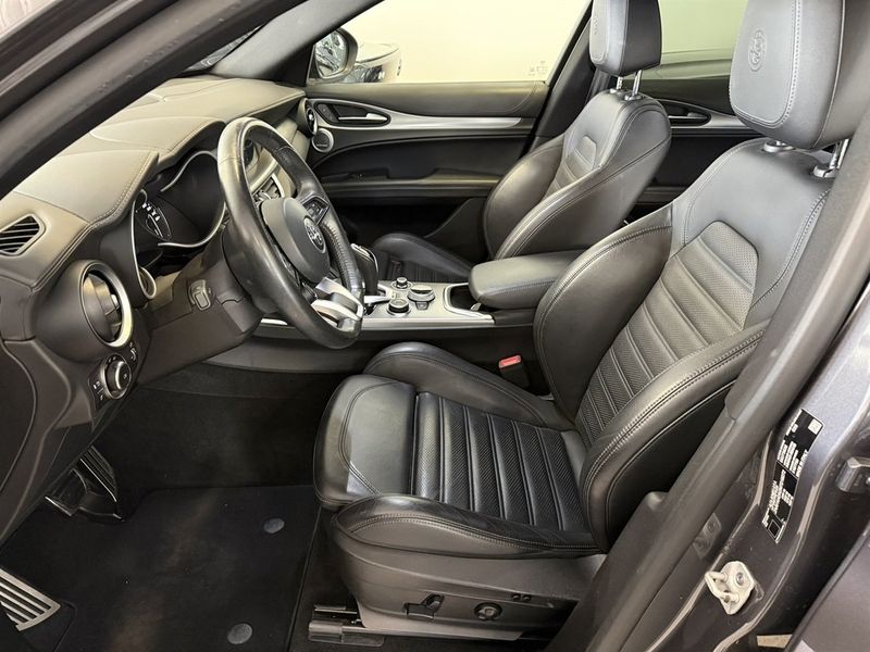 Alfa Romeo Stelvio bild 5