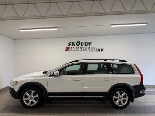 Volvo XC70 D3 163Hk AWD Summum/Drag/Nyservad/Värmare/Skinn/2-Ägare - 2011