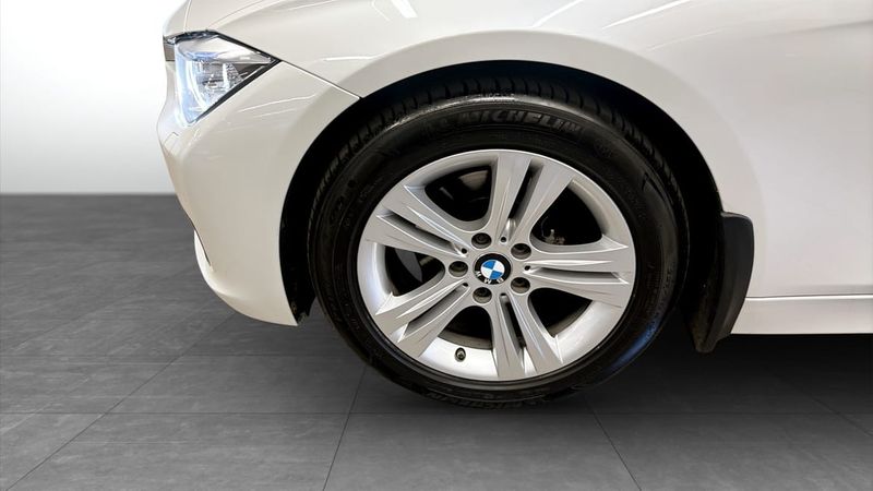 BMW 318 bild 6