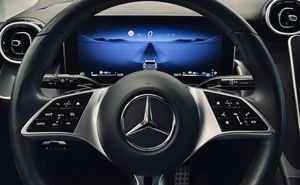 Mercedes GLC300 bild 11