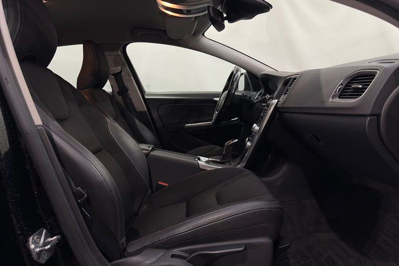 Volvo V60 bild 21