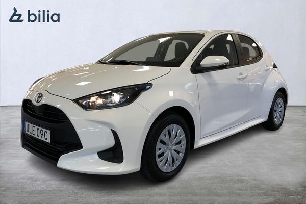 Toyota Yaris Hybrid 115 1,5 Active Rattvärme Backkamera LÅGMIL - 2024