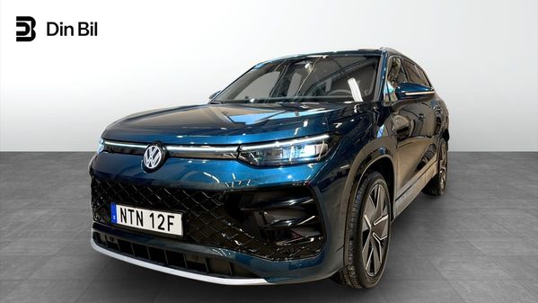 Volkswagen Tayron TDI193 4M DSG R-Line Drag/P-värmare/Pano - 2026