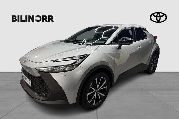 Toyota C-HR 2,0 LADDHYBRID FWD STYLE V-HJUL - 2025