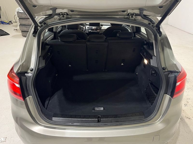 BMW 225 bild 11