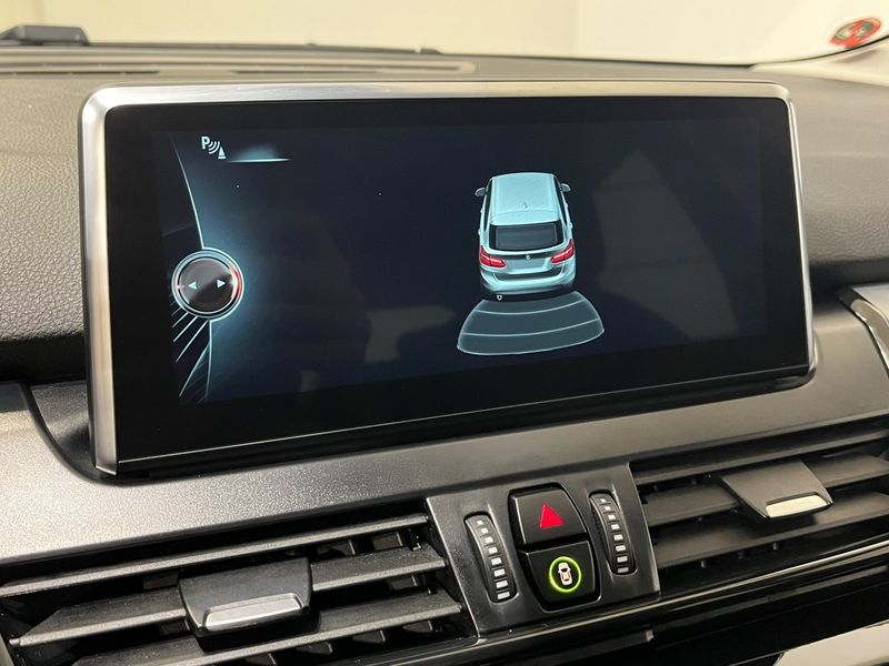 BMW 225 bild 20