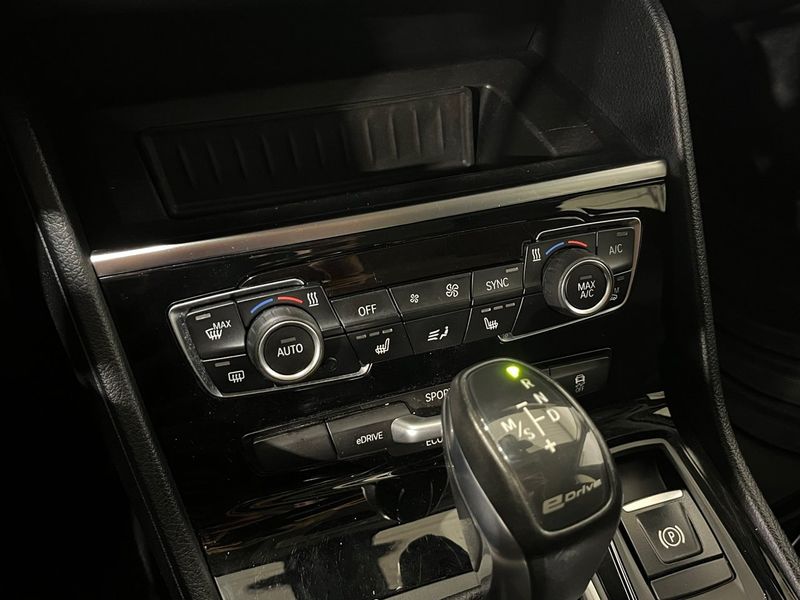 BMW 225 bild 17