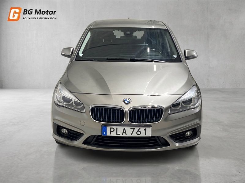 BMW 225 bild 2