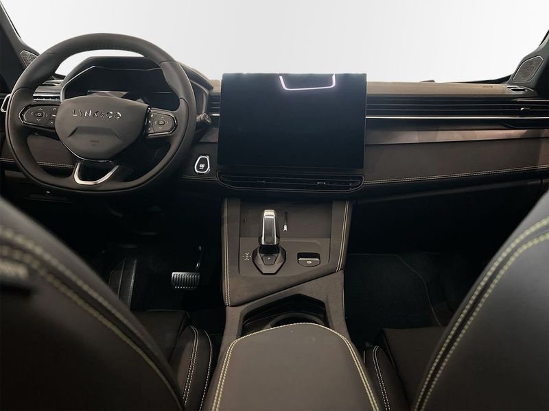 Lynk & Co 01 bild 10