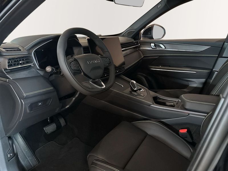 Lynk & Co 01 bild 7