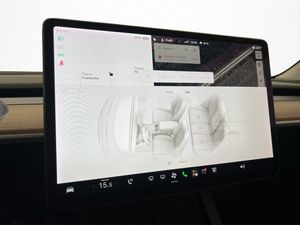 Tesla Model 3 bild 25