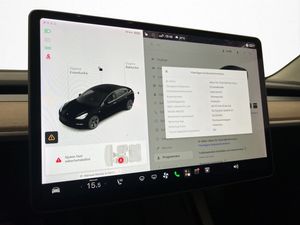 Tesla Model 3 bild 30