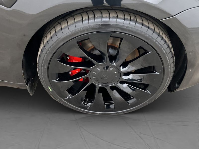 Tesla Model 3 bild 11