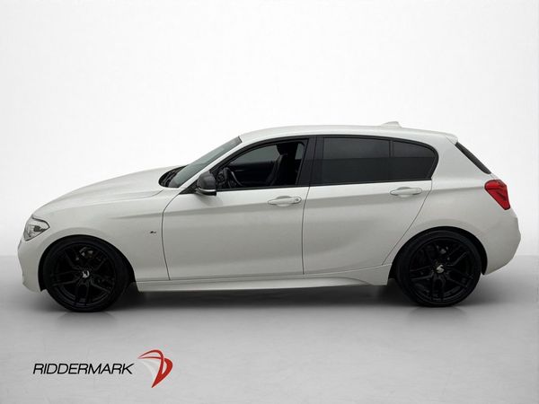 BMW 118 i Steptronic M Sport Skinnklädsel Shadowline 136hk - 2019