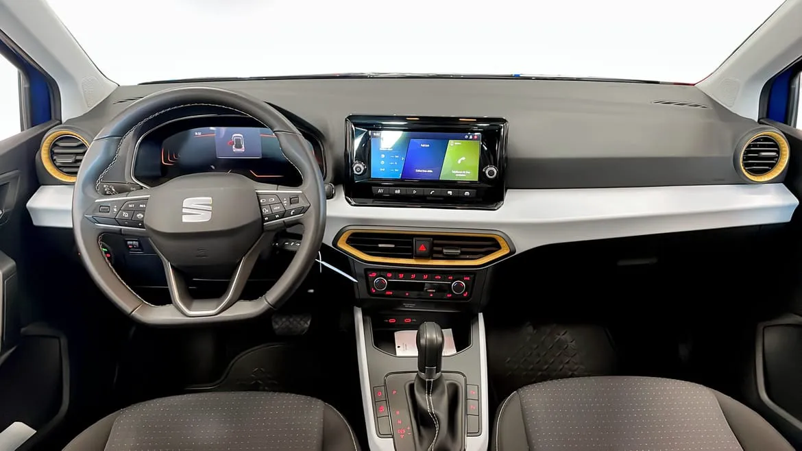 Vehicle image 8