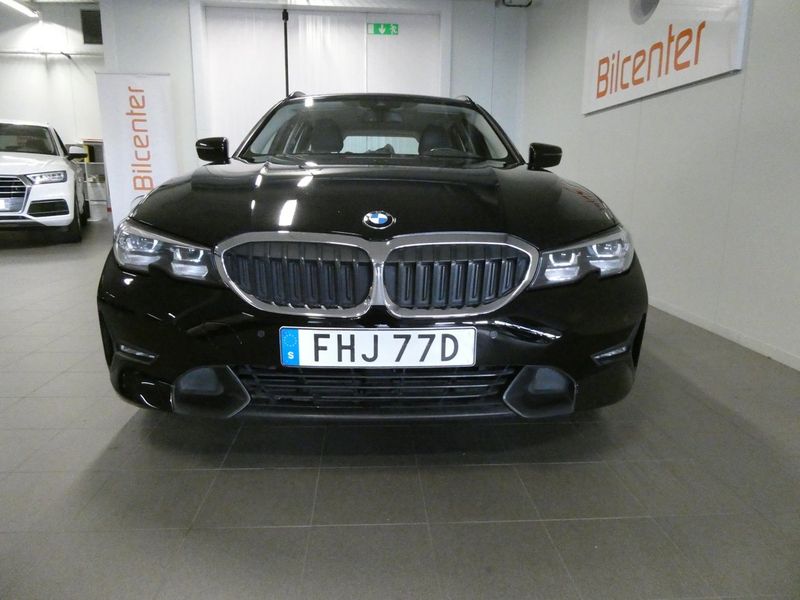 BMW 330 bild 10