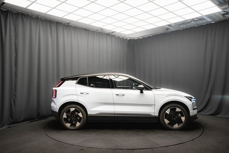 Volvo EX30 bild 6