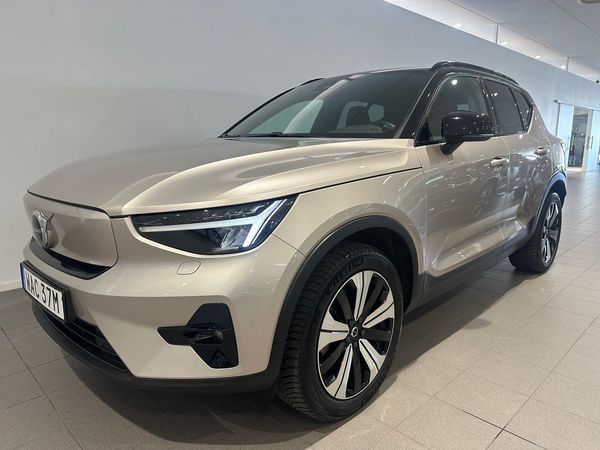 Volvo XC40 Recharge Single Motor Plus Edition - 2023