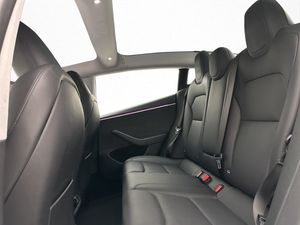Tesla Model 3 bild 16