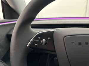 Tesla Model 3 bild 32
