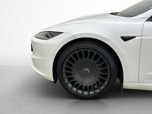 Tesla Model 3 bild 34