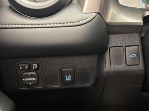Toyota RAV4 bild 28