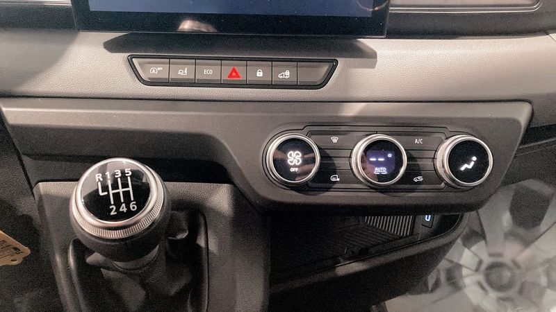 Renault Master bild 15